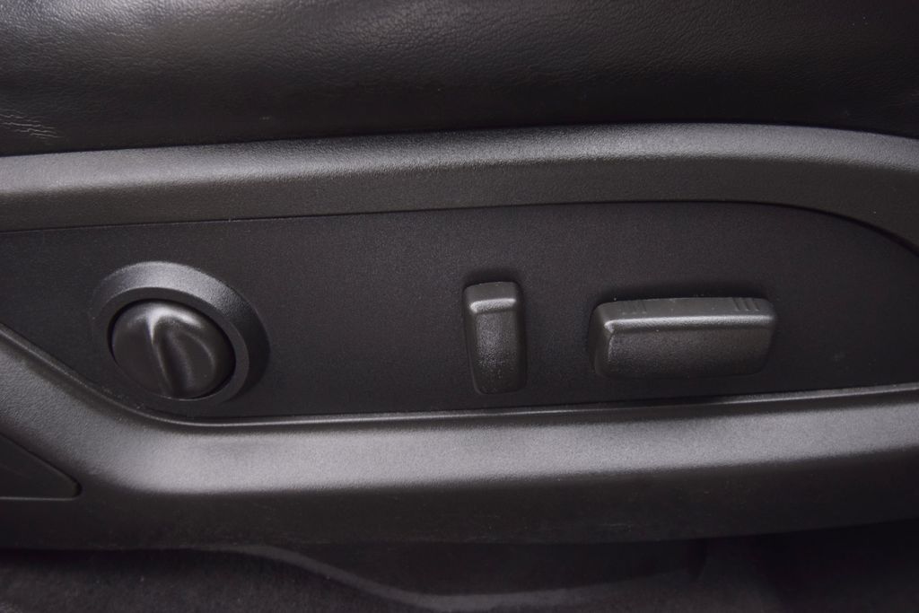 used 2014 Chevrolet Traverse car, priced at $7,500