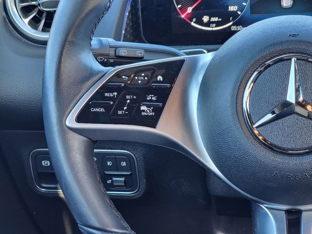 2024 Mercedes-Benz GLB GLB 250 26