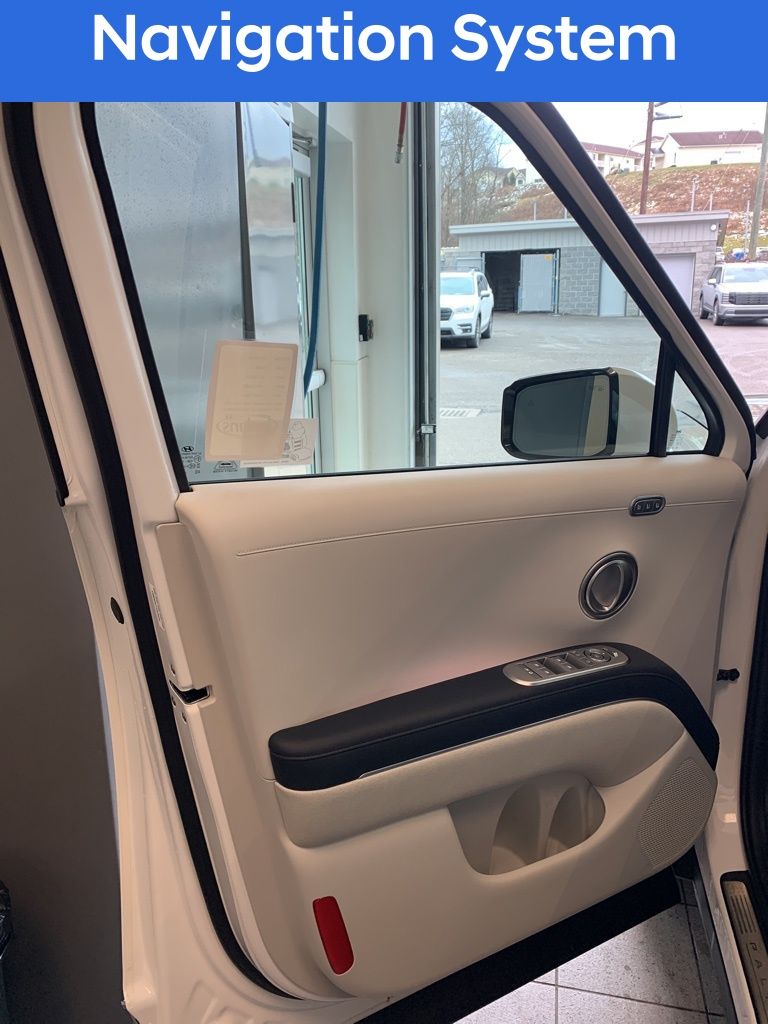 New 2026 White Hyundai Calligraphy image 3