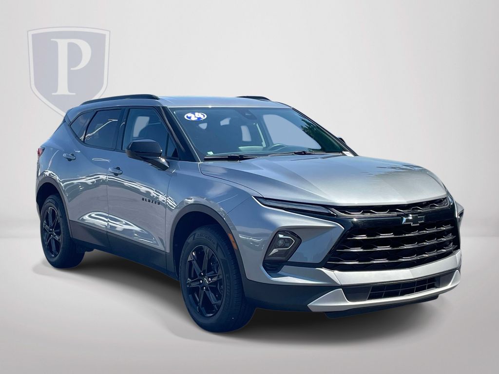 Sterling Gray Metallic 2024 Chevrolet Blazer SUV / Crossover Front-Wheel Drive 9-Speed Automatic Overdrive