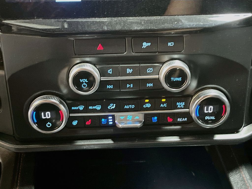 Used 2022 Black Metallic Ford Limited image 16