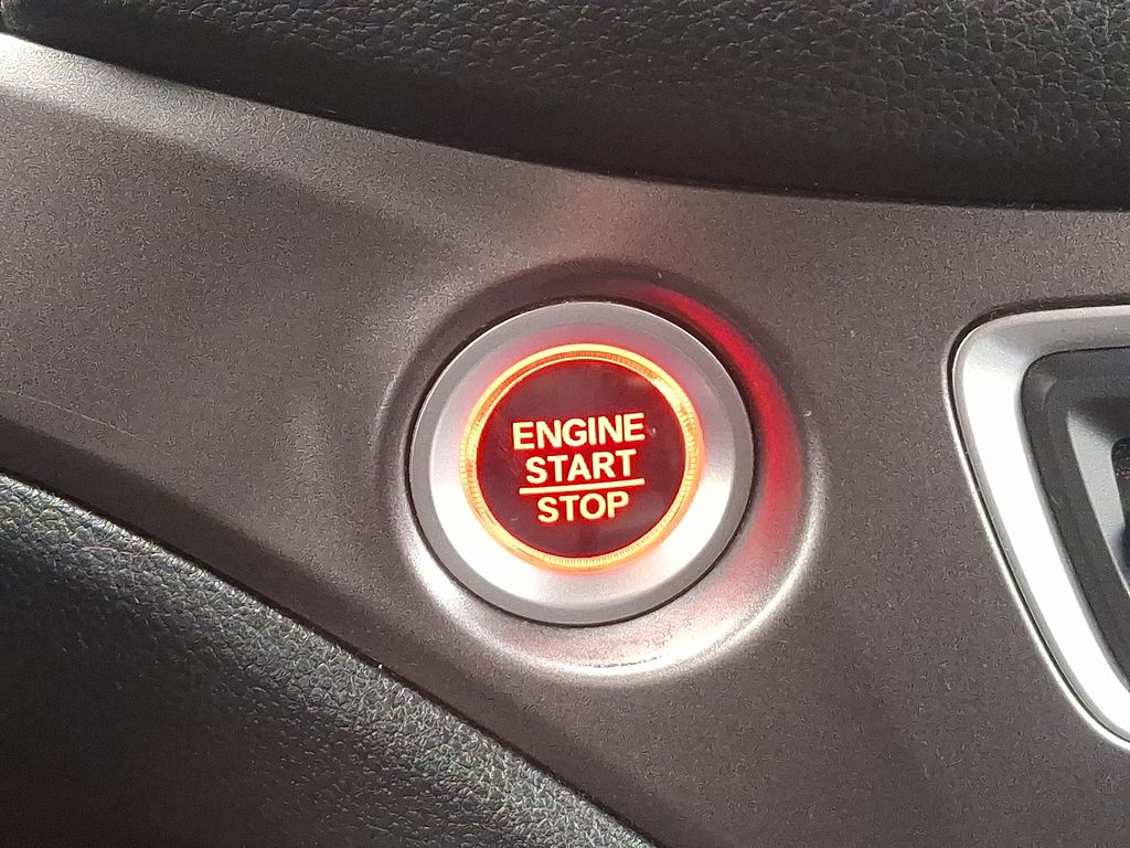 Thumbnail: 2022 Honda Pilot - 25