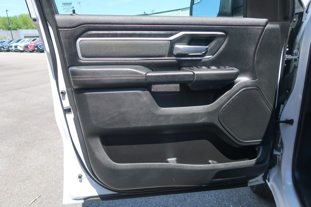 2022 Ram 1500 Big Horn Quad Cab 4x4 6'4" Box