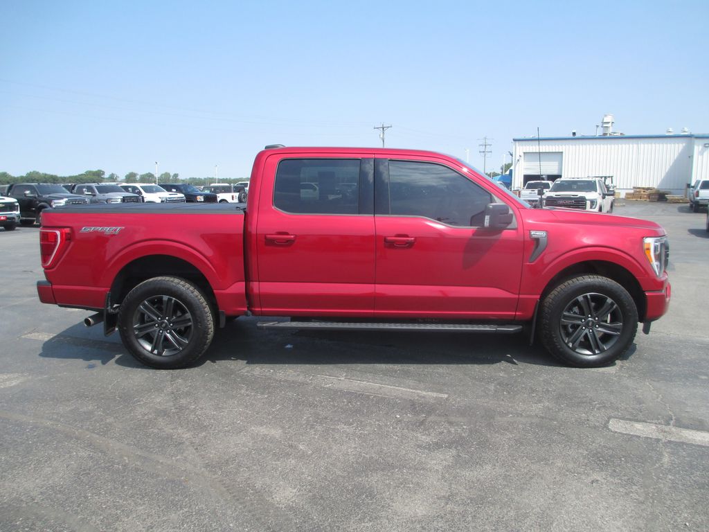 View vehicle photo 4