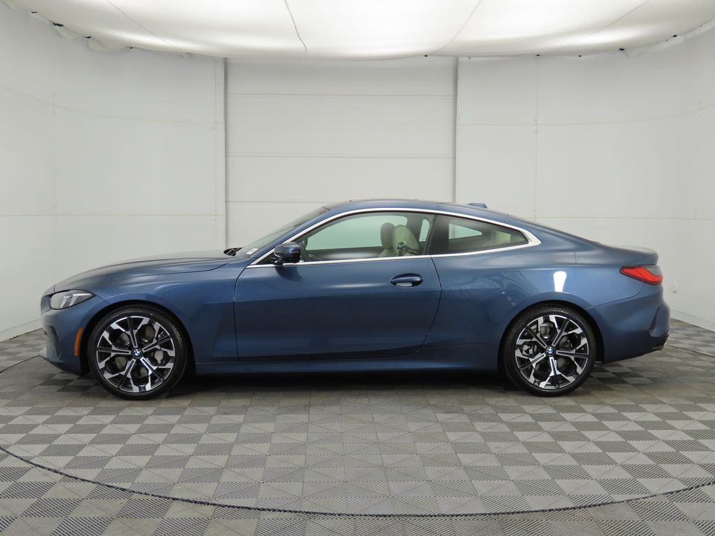 Thumbnail: 2026 BMW 4 Series - 8