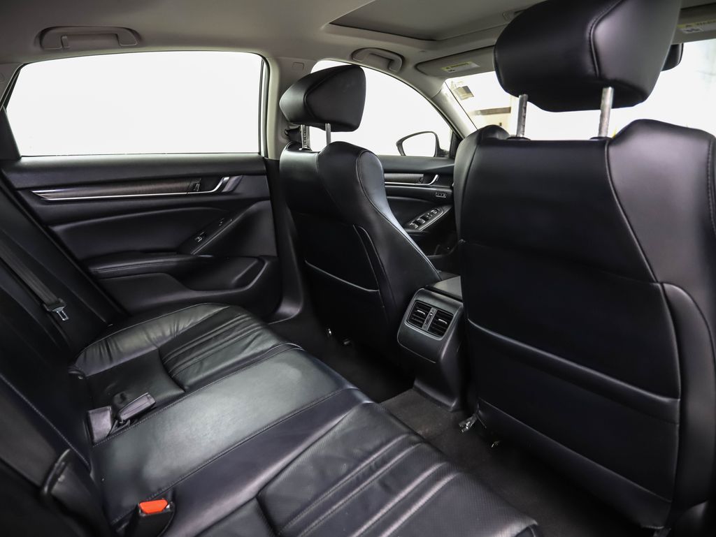 Thumbnail: 2018 Honda Accord - 25