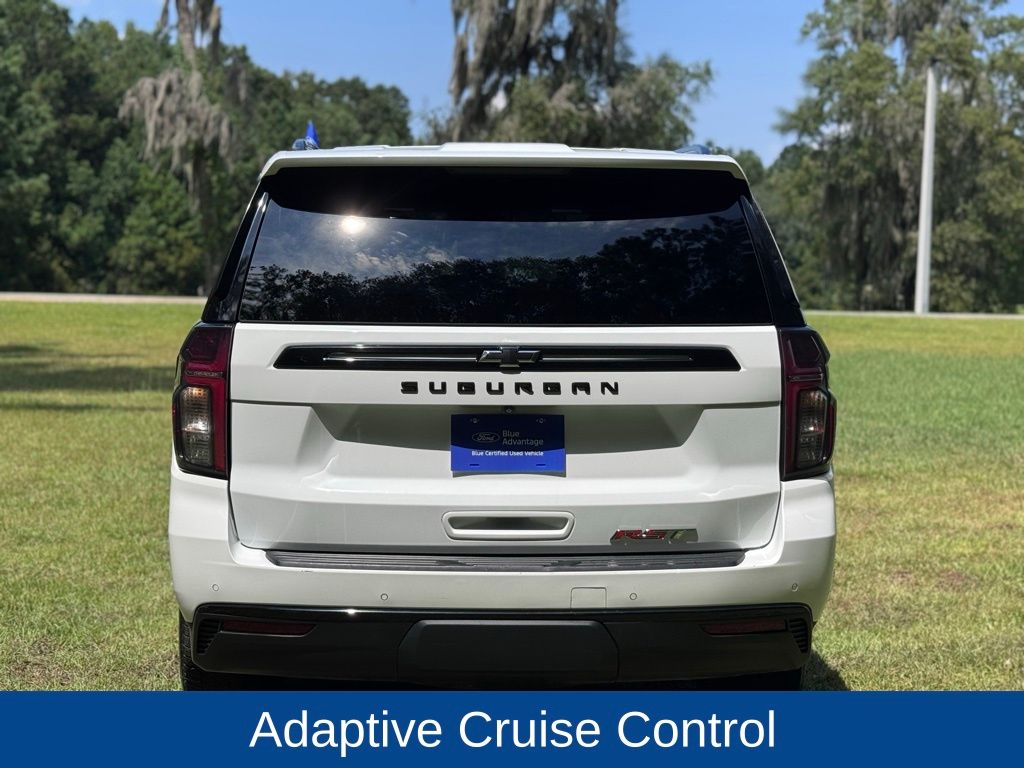 2023 Chevrolet Suburban RST