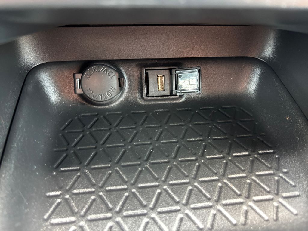 Used Car 2022 Toyota Rav4  Le For Sale Under $25,000 In Austin, Texas