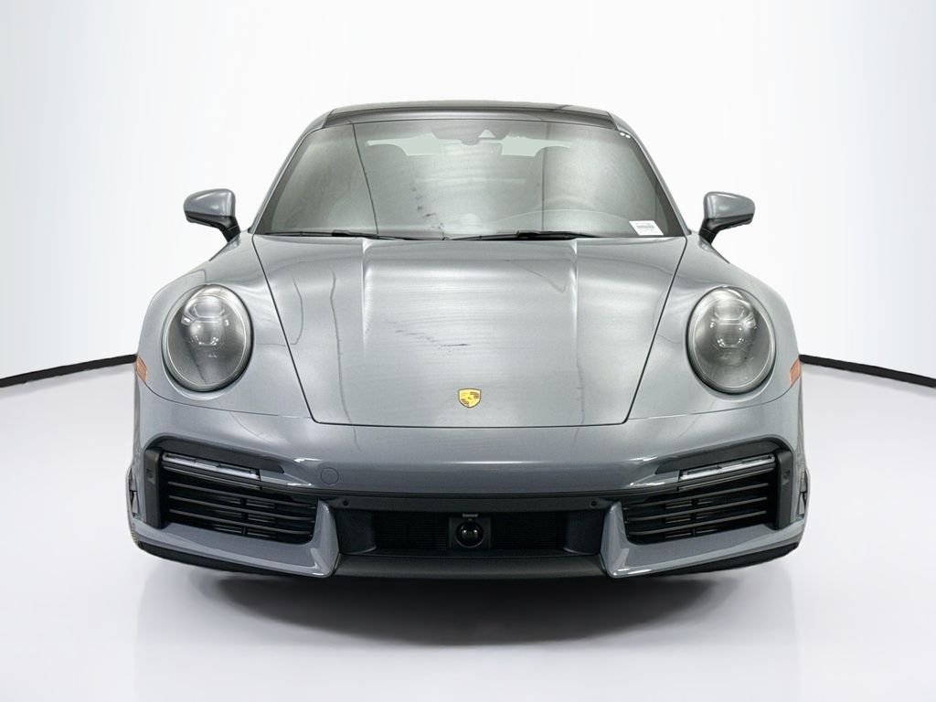Thumbnail: 2025 Porsche 911 - 10