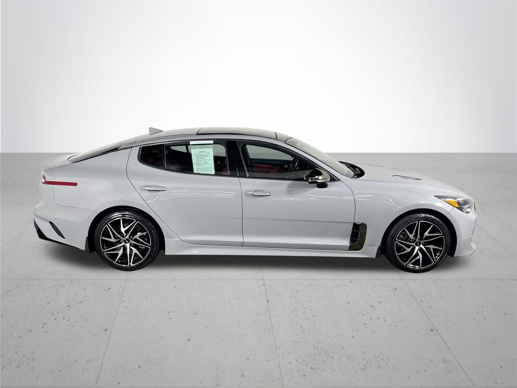 2022 Kia Stinger GT-Line