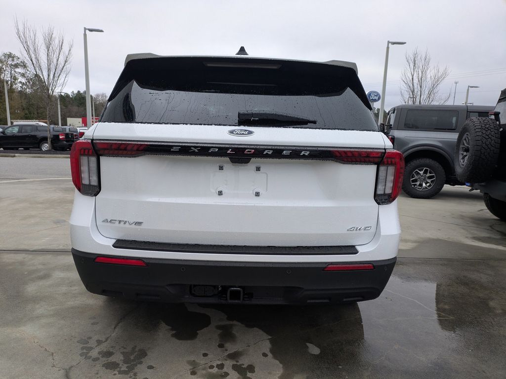 2026 Ford Explorer Active w/200A Pkg
