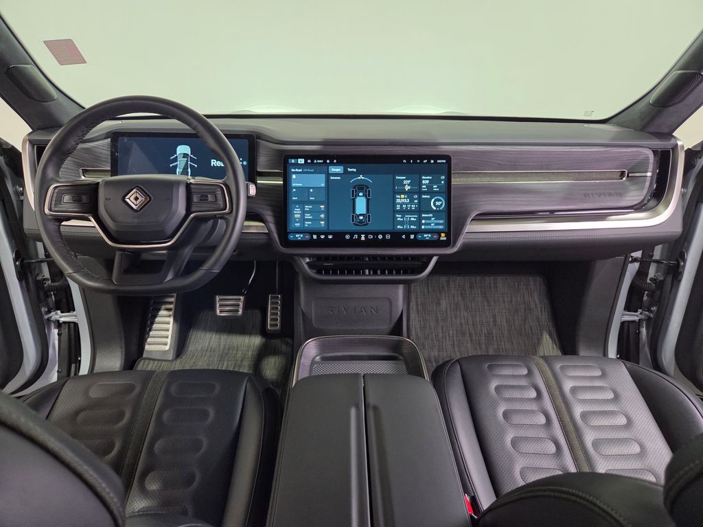 2024 Rivian R1S Adventure Dual Motor Max Pack