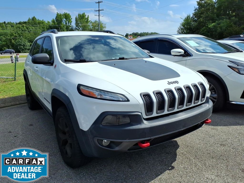 Bright White Clearcoat 2015 Jeep Cherokee Trailhawk 4WD SUV / Crossover Four-Wheel Drive 9-Speed Automatic