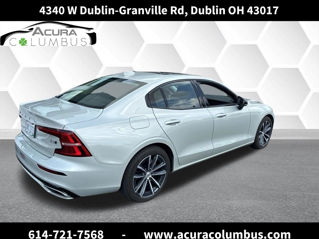 2022 Volvo S60