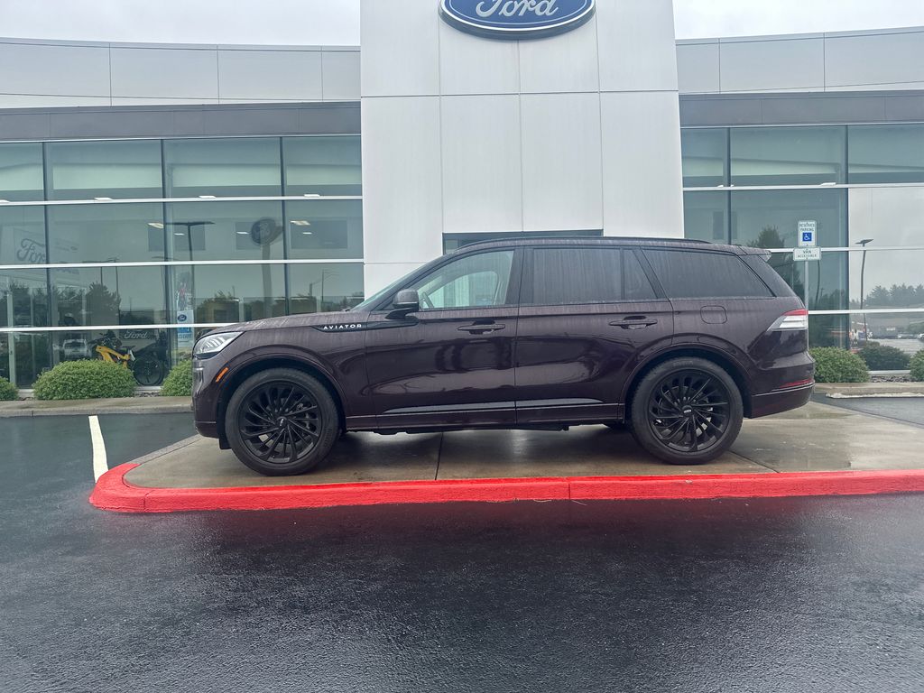  2023 Lincoln Aviator Reserve AWD   