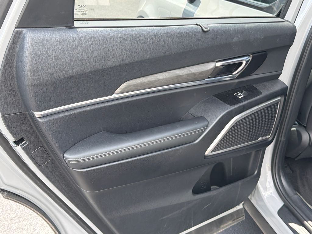 Used 2024 Gray Kia EX X-Line image 21