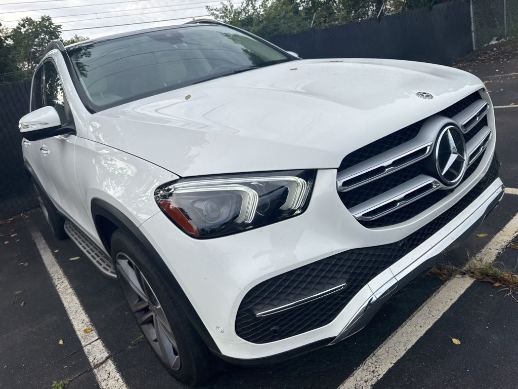 Thumbnail: 2022 Mercedes-Benz GLE - 2