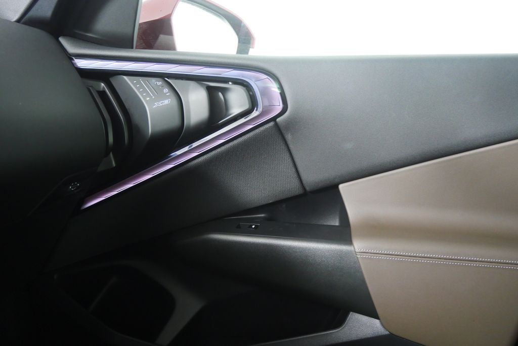 Thumbnail: 2025 BMW X3 - 25