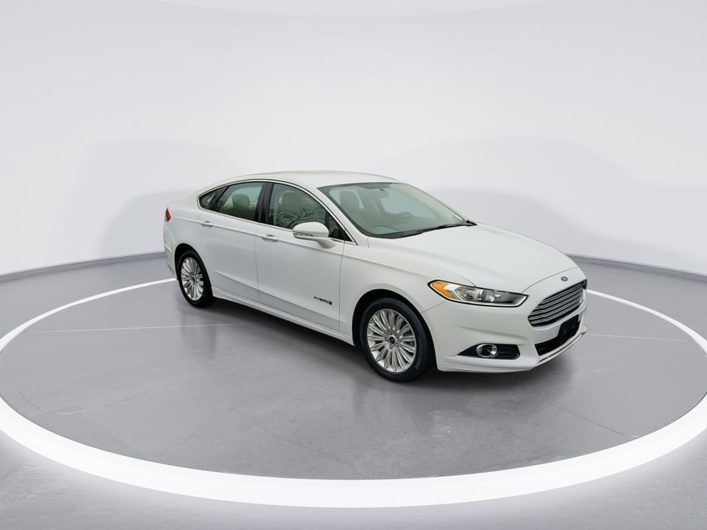 2014 Ford Fusion SE 2