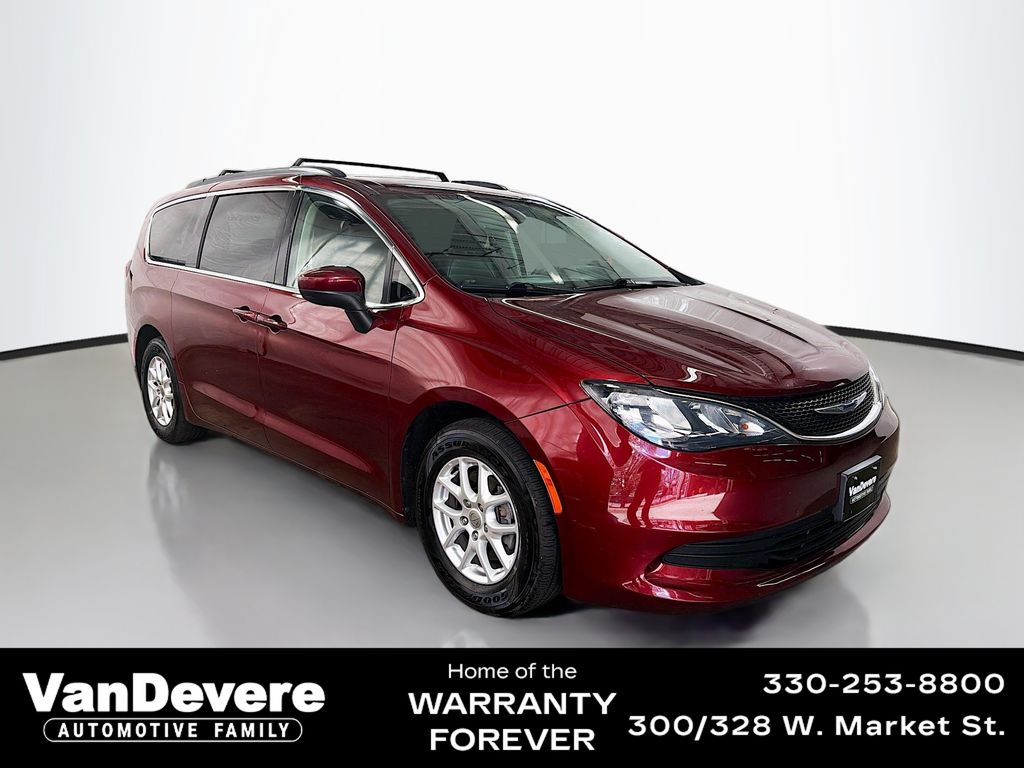 Velvet Red Pearlcoat 2020 Chrysler Voyager LXi FWD Minivan Front-Wheel Drive 9-Speed Automatic