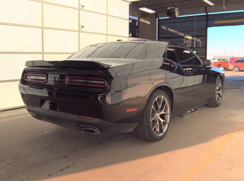 2022 Dodge Challenger