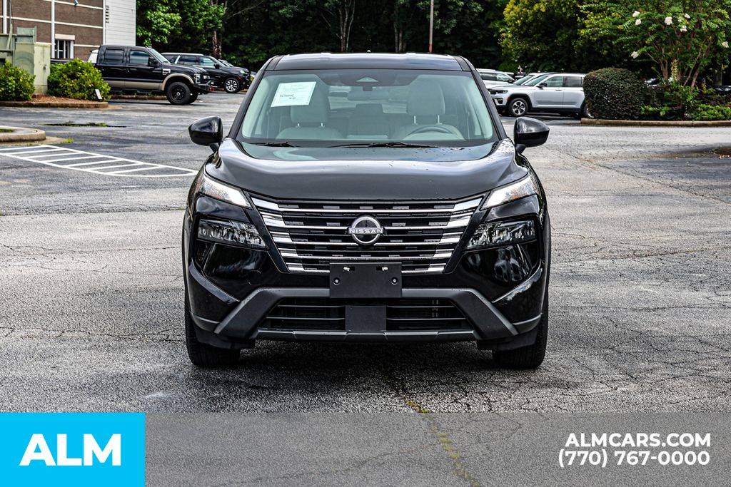 Used 2025 Black Nissan SV image 11