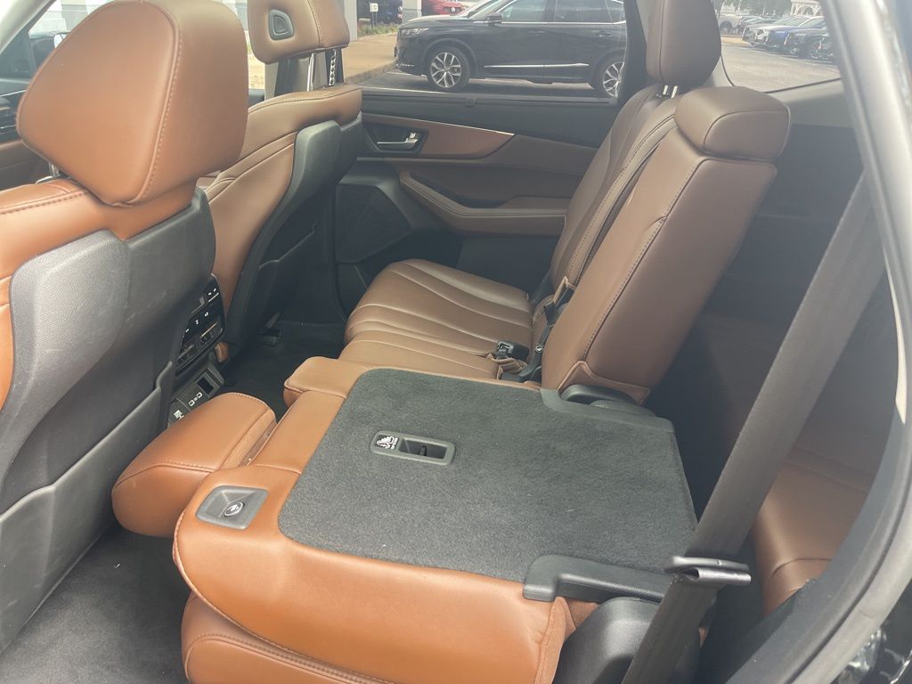 2023 Acura MDX Technology SH-AWD photo 9