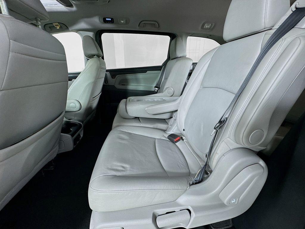 Used Car 2018 Honda Odyssey  Elite For Sale Under $20,000 In Austin, Texas