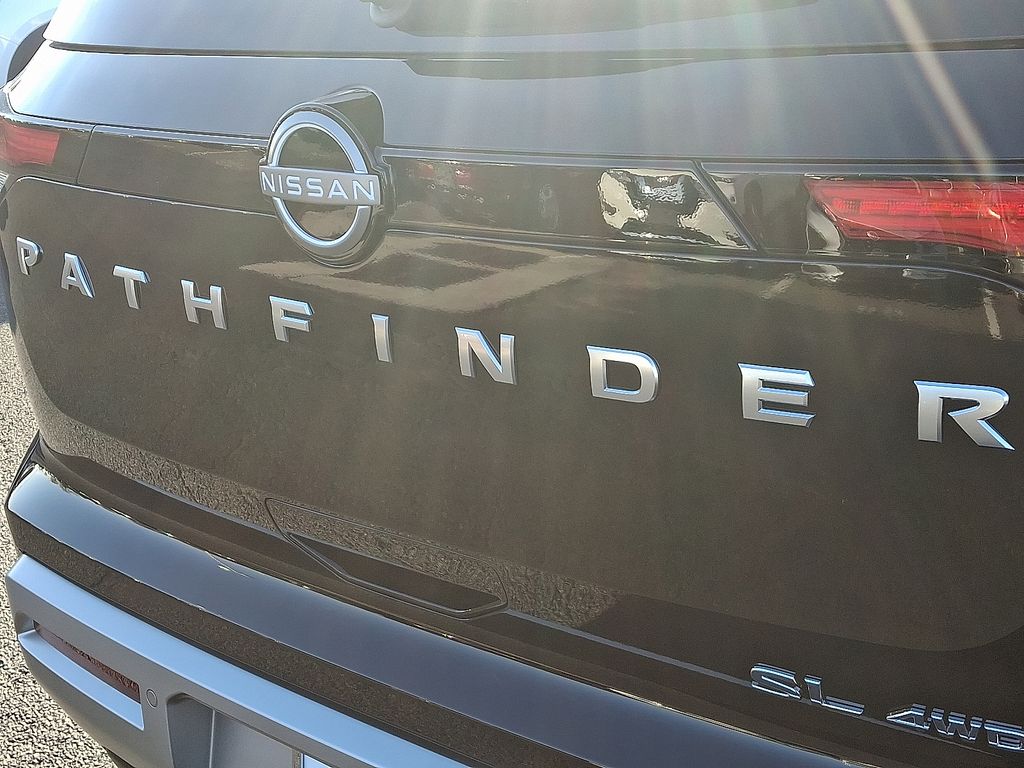 Thumbnail: 2025 Nissan Pathfinder - 6