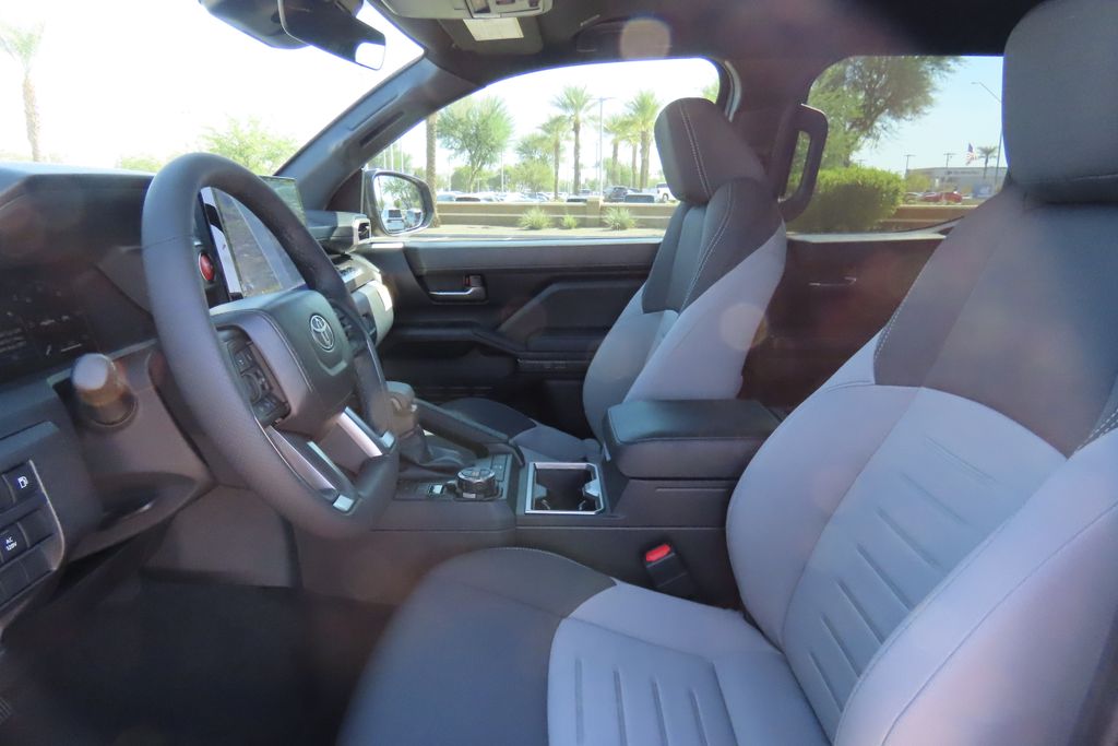 Thumbnail: 2025 Toyota Tacoma - 18