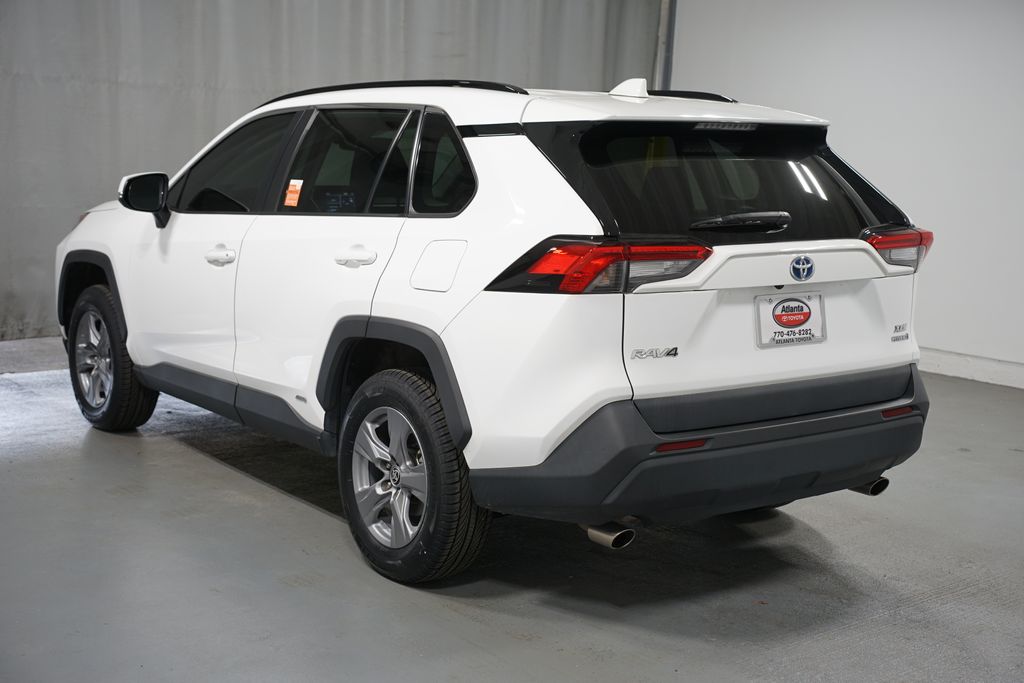 Thumbnail: 2022 Toyota RAV4 - 6