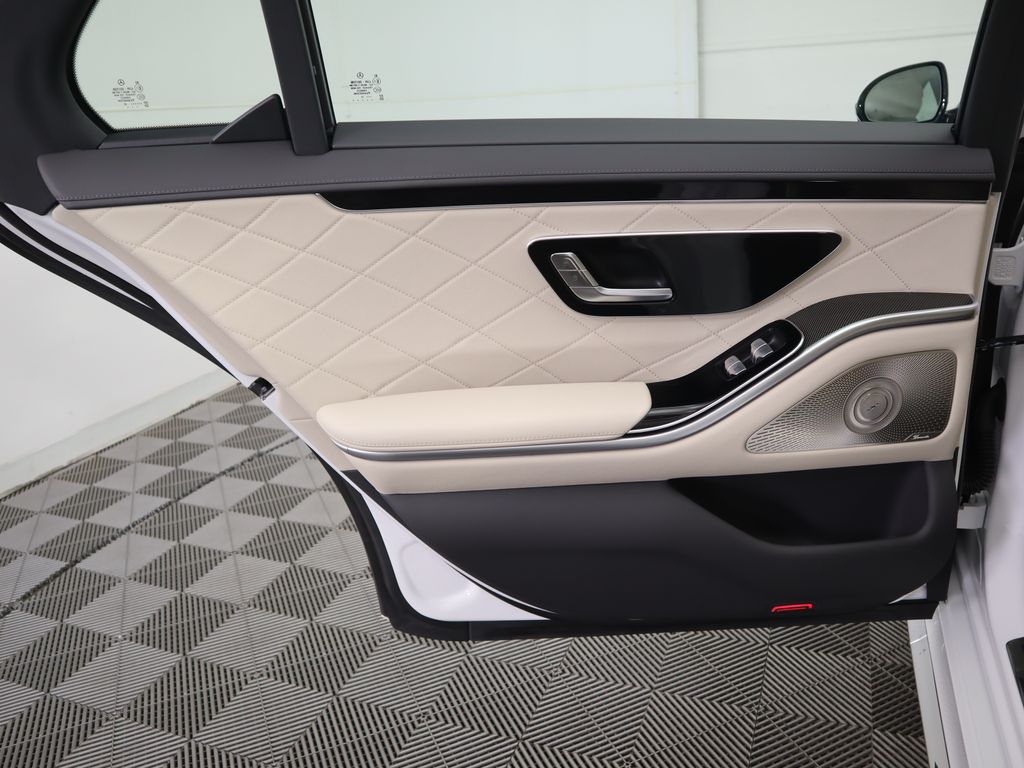 Thumbnail: 2026 Mercedes-Benz S-Class - 28