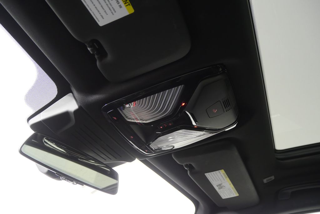 Thumbnail: 2025 BMW X5 - 25