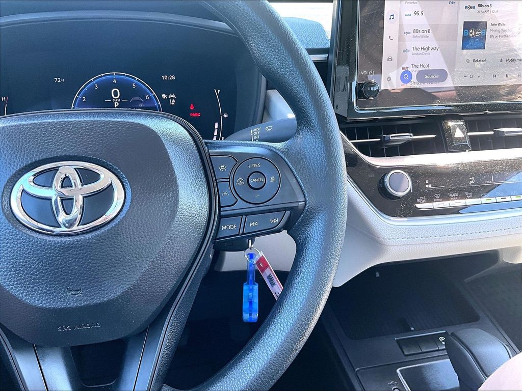 2026 Toyota Corolla Cross — photo 23