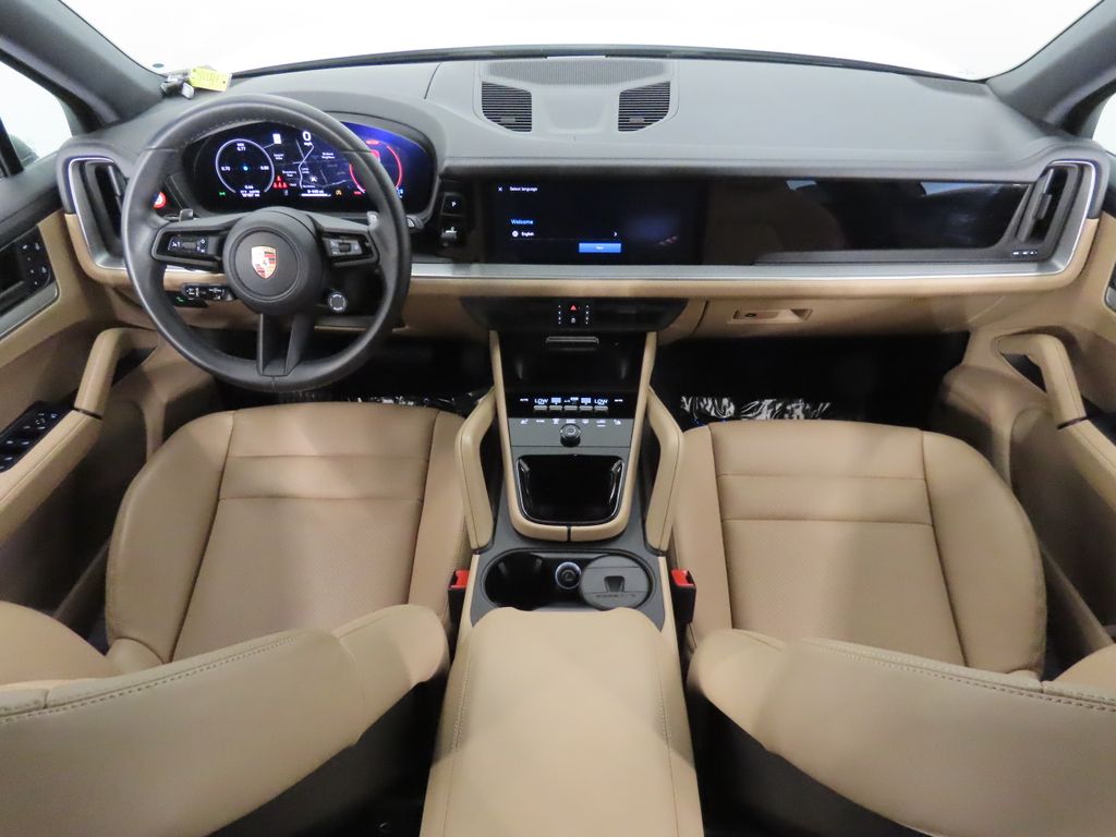 Thumbnail: 2025 Porsche Cayenne - 15
