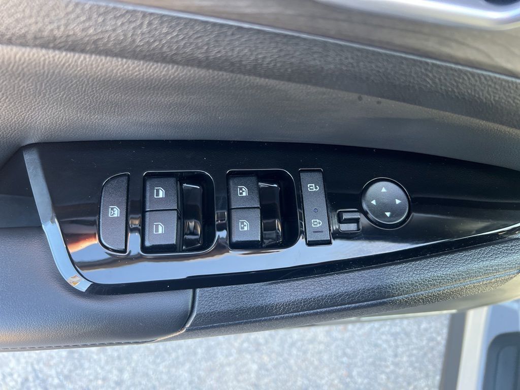 2023 Kia Sportage X-Line photo