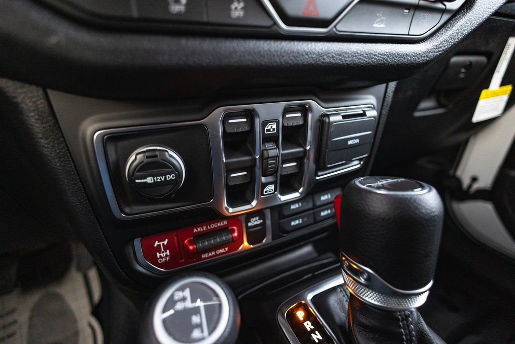 2026 Jeep Gladiator Willys thumbnail 17