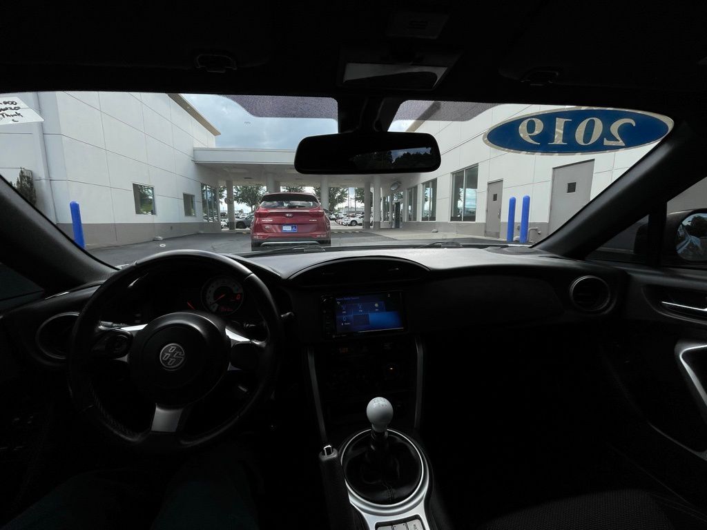 2019 Toyota 86  10