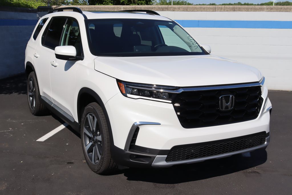 2025 Honda Pilot Touring 7