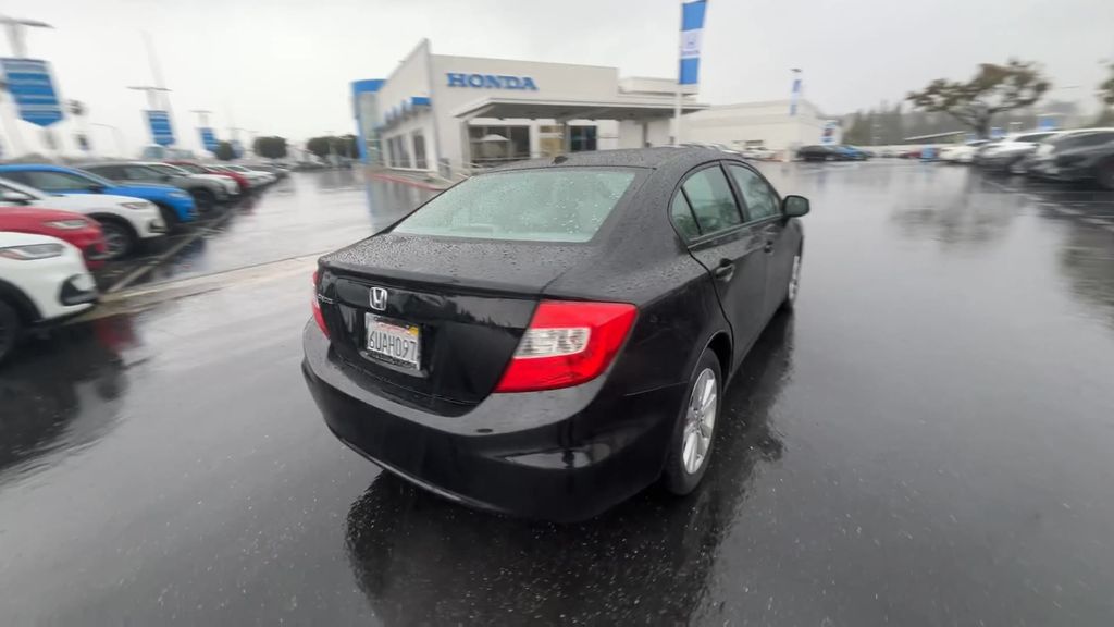 Thumbnail: 2012 Honda Civic - 8