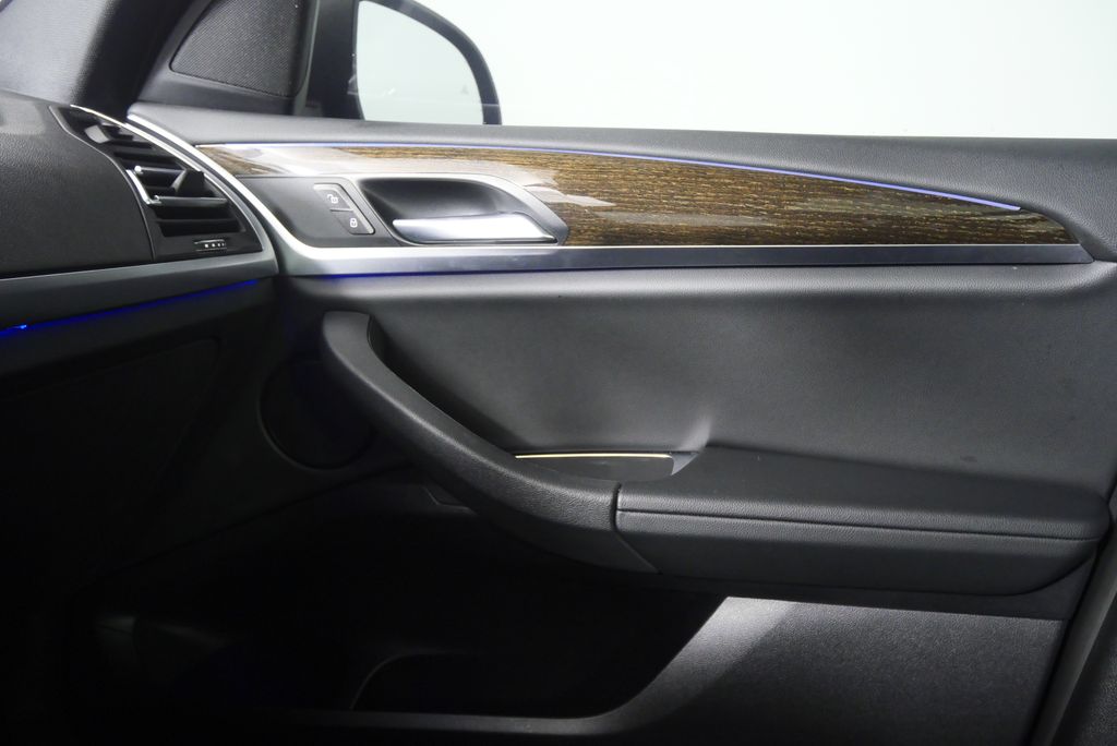 Thumbnail: 2022 BMW X3 - 23