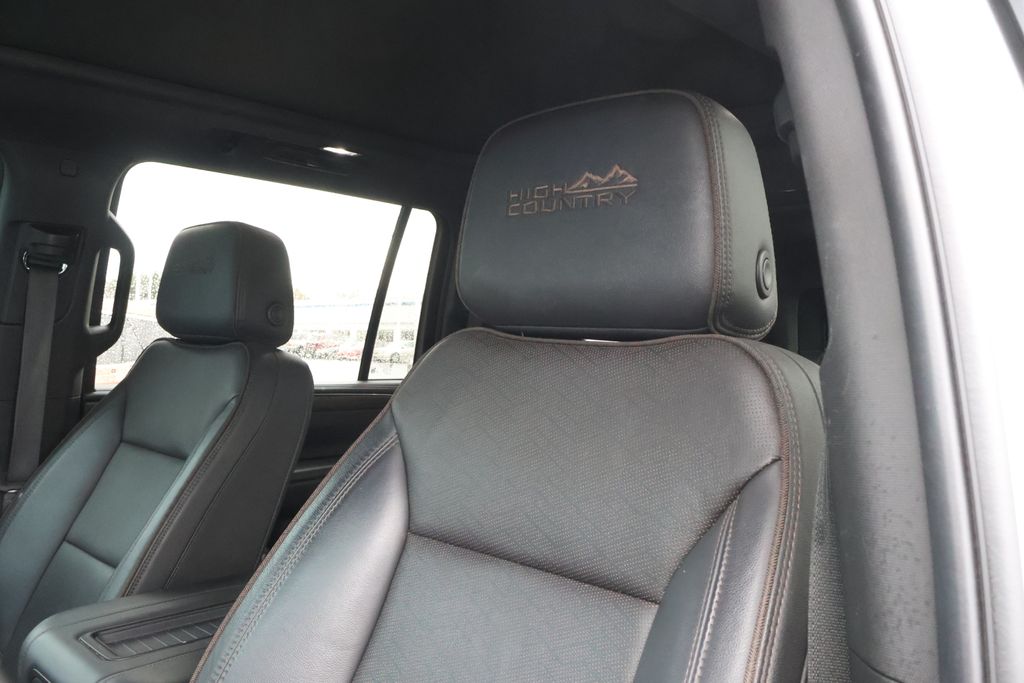 Thumbnail: 2024 Chevrolet Suburban - 10