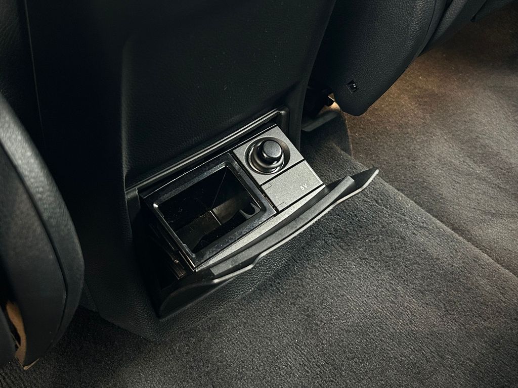 Used 2019 Iridium Silver Metallic Mercedes-Benz G 550 image 24