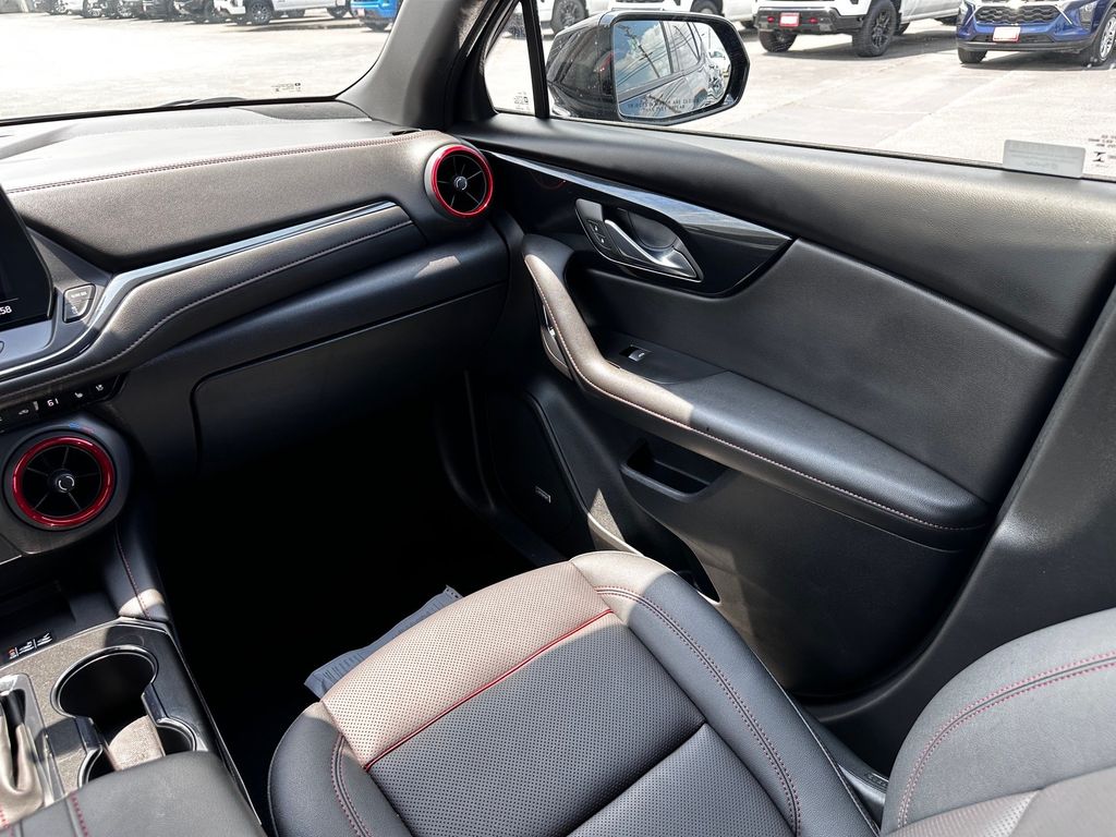 Used Car 2025 Chevrolet Blazer  Rs For Sale Under $40,000 In Austin, Texas
