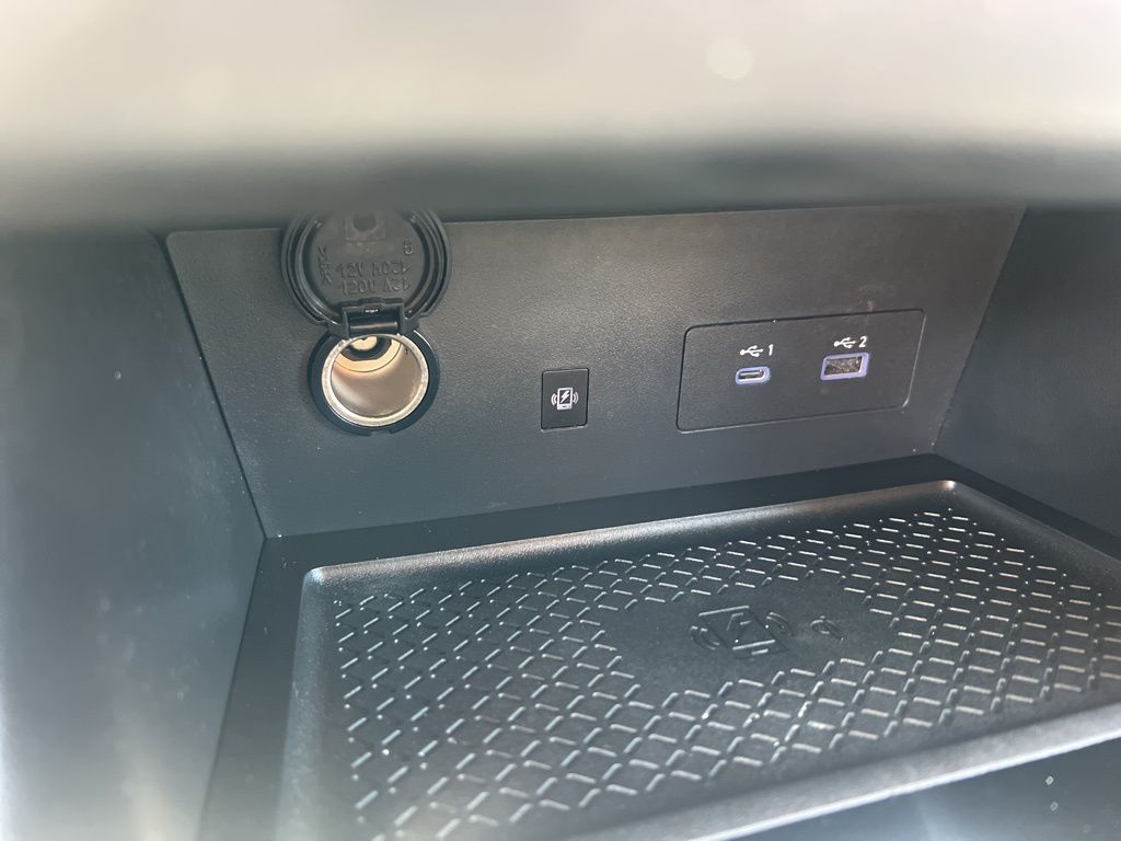 2023 Nissan Pathfinder SL photo