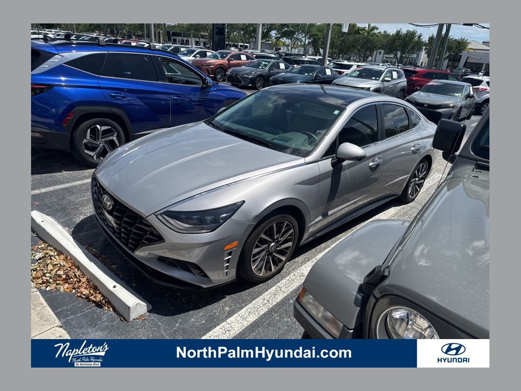 Curated Silver 2023 Hyundai Sonata Sedan Front-Wheel Drive 8-Speed Automatic