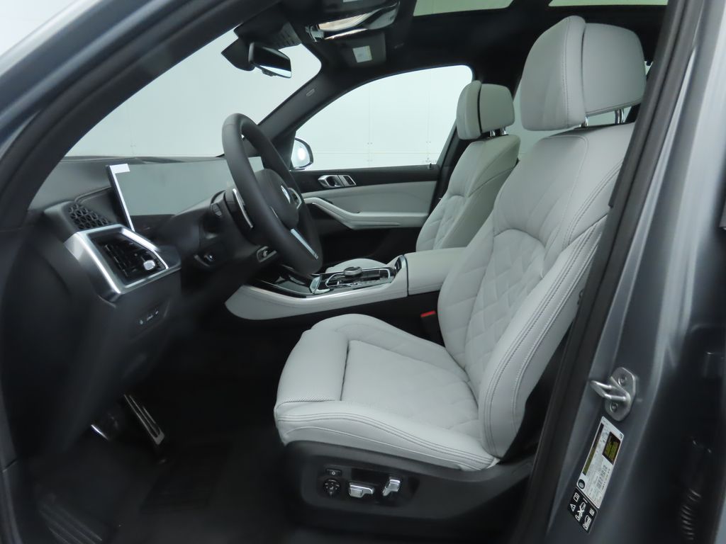 Thumbnail: 2026 BMW X5 - 20