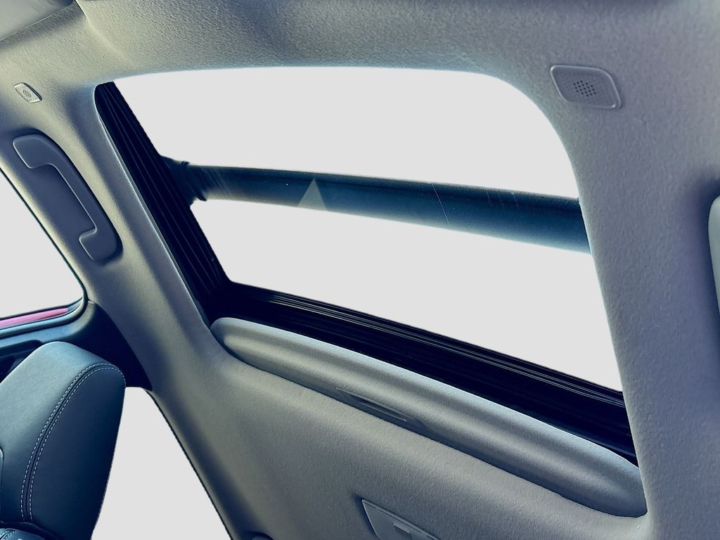 Thumbnail: 2026 Toyota Corolla Cross - 18