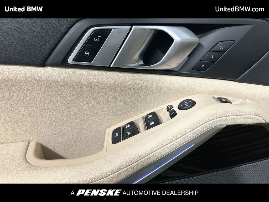 Thumbnail: 2021 BMW X5 - 11