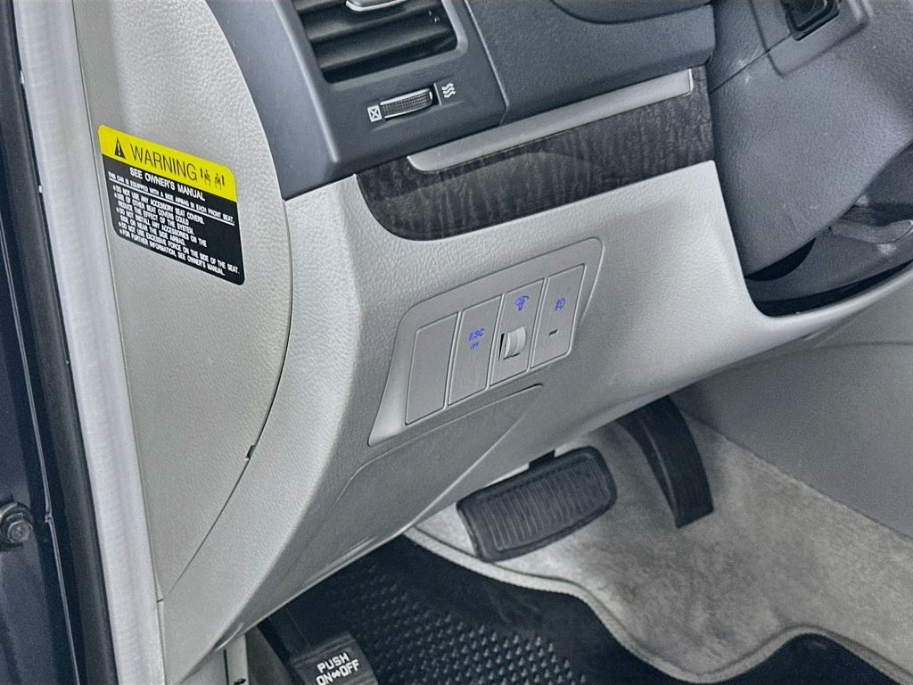 Thumbnail: 2007 Hyundai Santa Fe - 10